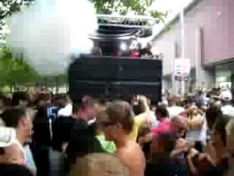 Dance Parade 2008 BKJN truck