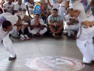 IUNA