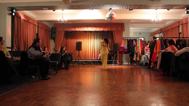 Farah Nasri Bellydancer Performing at Dance Meze a Zaras Zouk
