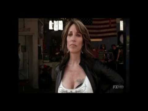 Katey Sagal Singing Ruby Tuesday ( Sons Of