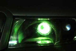 - Skoda Octavia Tour - Биксеноновые линзы и RGB подсветка