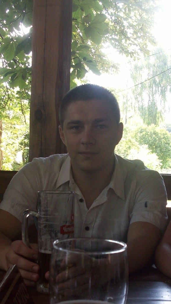 Андрій Вахарик | 