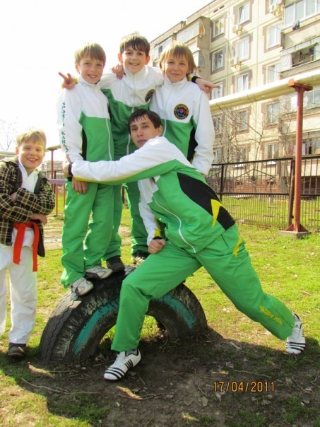 №12, Макс Коцюруба, Никополь №12, Макс Коцюруба, Никополь