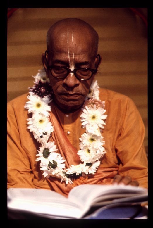 Сварупа Дас Дамодара | Луганск