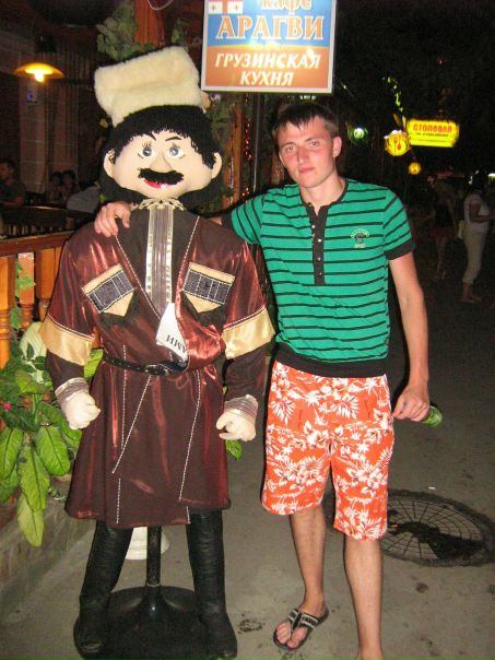 №8, Александр Нестер №8, Александр Нестер