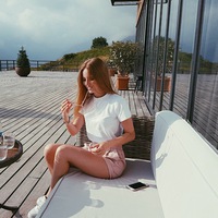 Оля Колесова