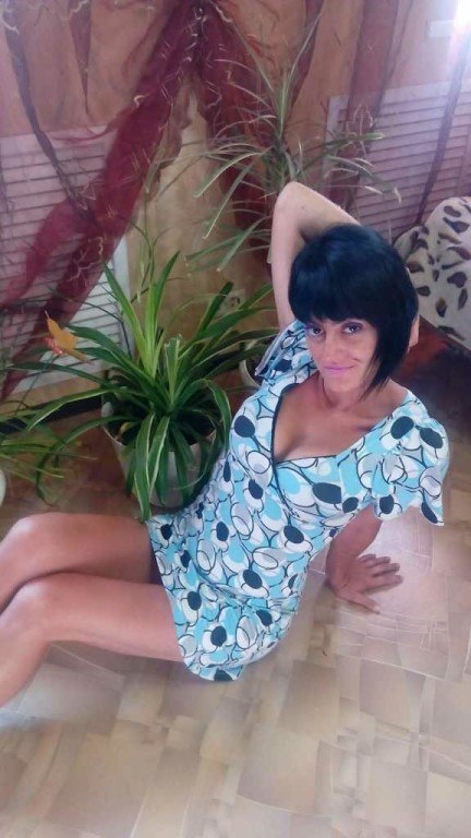 Женщиной г энгельс. Взрослые женщины из энгельса. Красивые девушки г. Женщиной г энгельс. Девочки знакомятся энгельс.