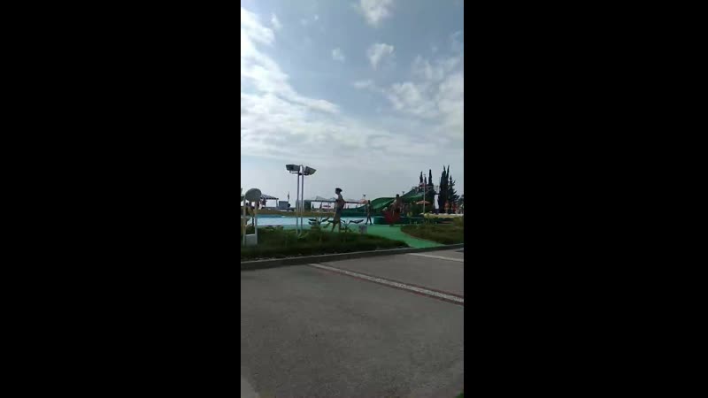 VID_20180923_141102.mp4