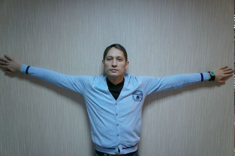 Илья Зонтиков HOLD