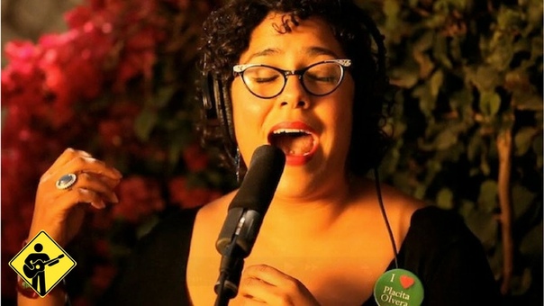 La Bamba ( Los Lobos) feat. Andrés Calamaro, Playing For Change, Song Around The