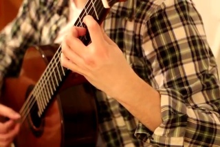 Patrik Kleemola plays Leo Brouwer´s Estudio 17 (Estudios sencillos)