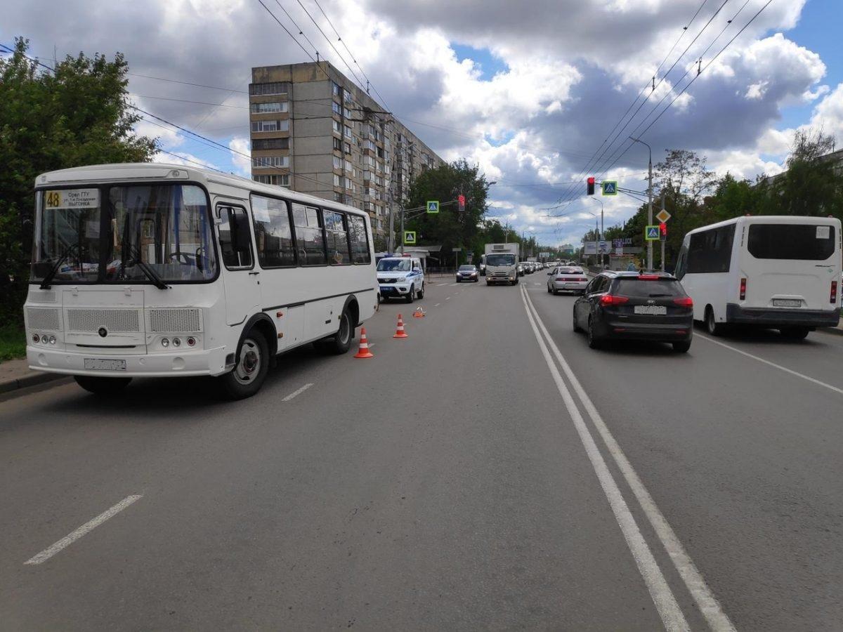 В Орле в маршрутке упала пенсионерка  Это картинка