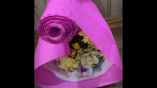 Как быстро и красиво упаковать букет