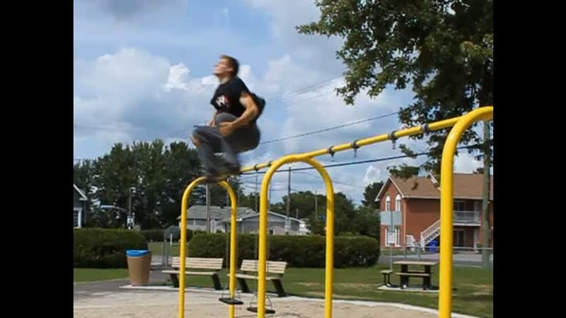 Progression, 2 Double flyaway, swing double