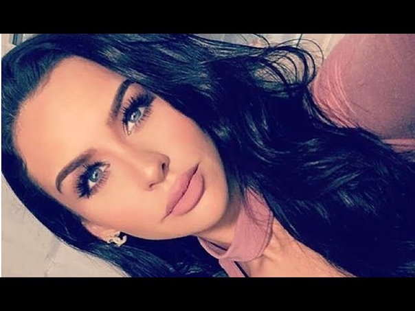 JANUARY FAVORITES, Carli